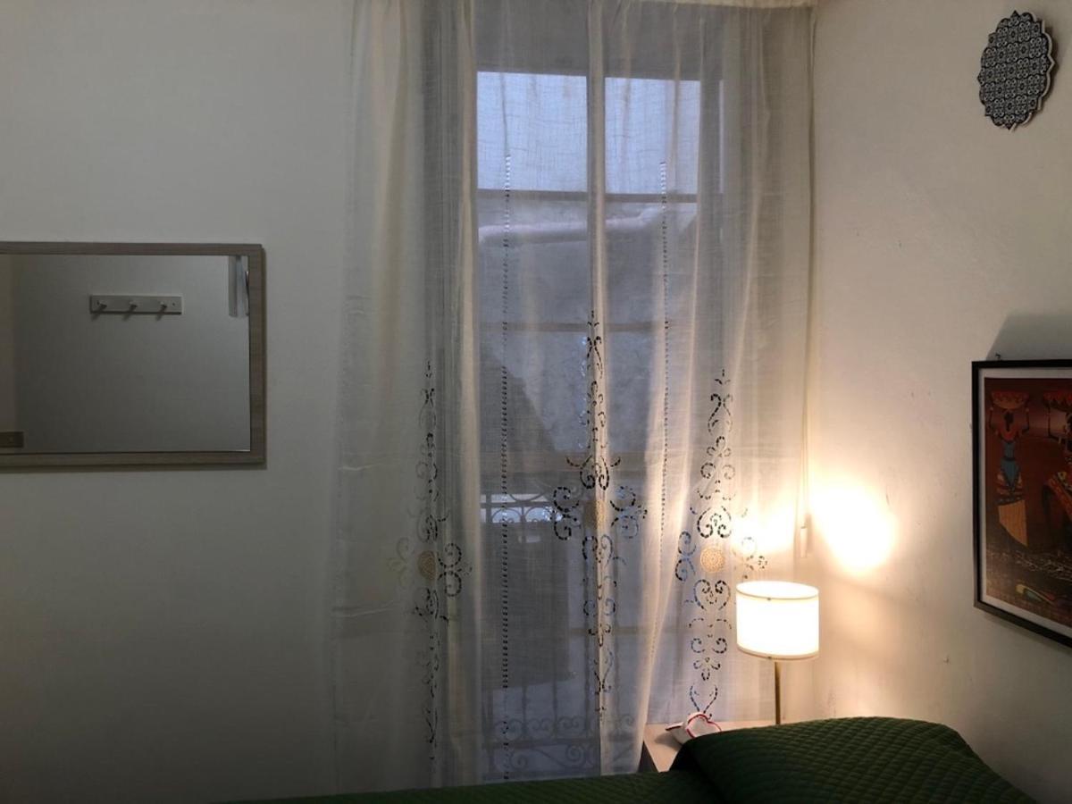 Casa Di Fronte La Cattedrale Apartman Palermo Kültér fotó